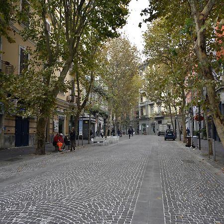La Piazza Al Vomero نابولي المظهر الخارجي الصورة